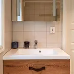 6 Bedroom Beautiful In Feriehus Drangedal