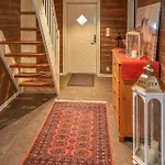 6 Bedroom Beautiful In